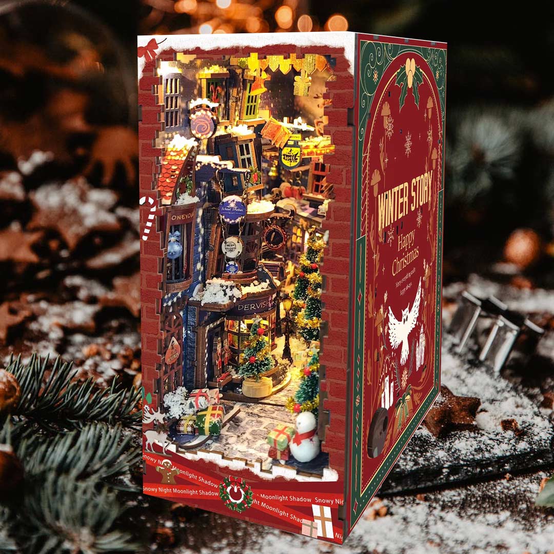 Merry Christmas Diagon Alley DIY Book Nook Shelf