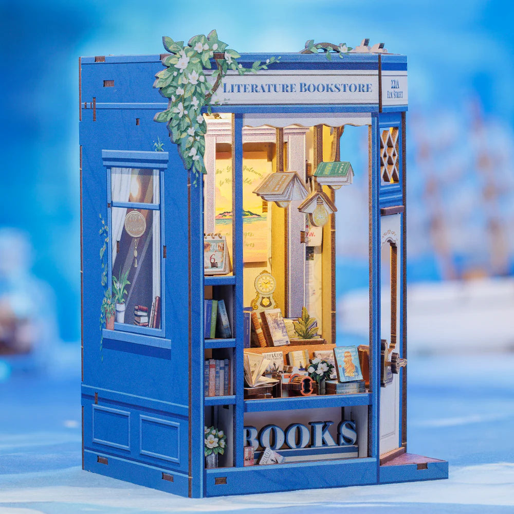 Literature Bookstore – DIY Book Nook Kit