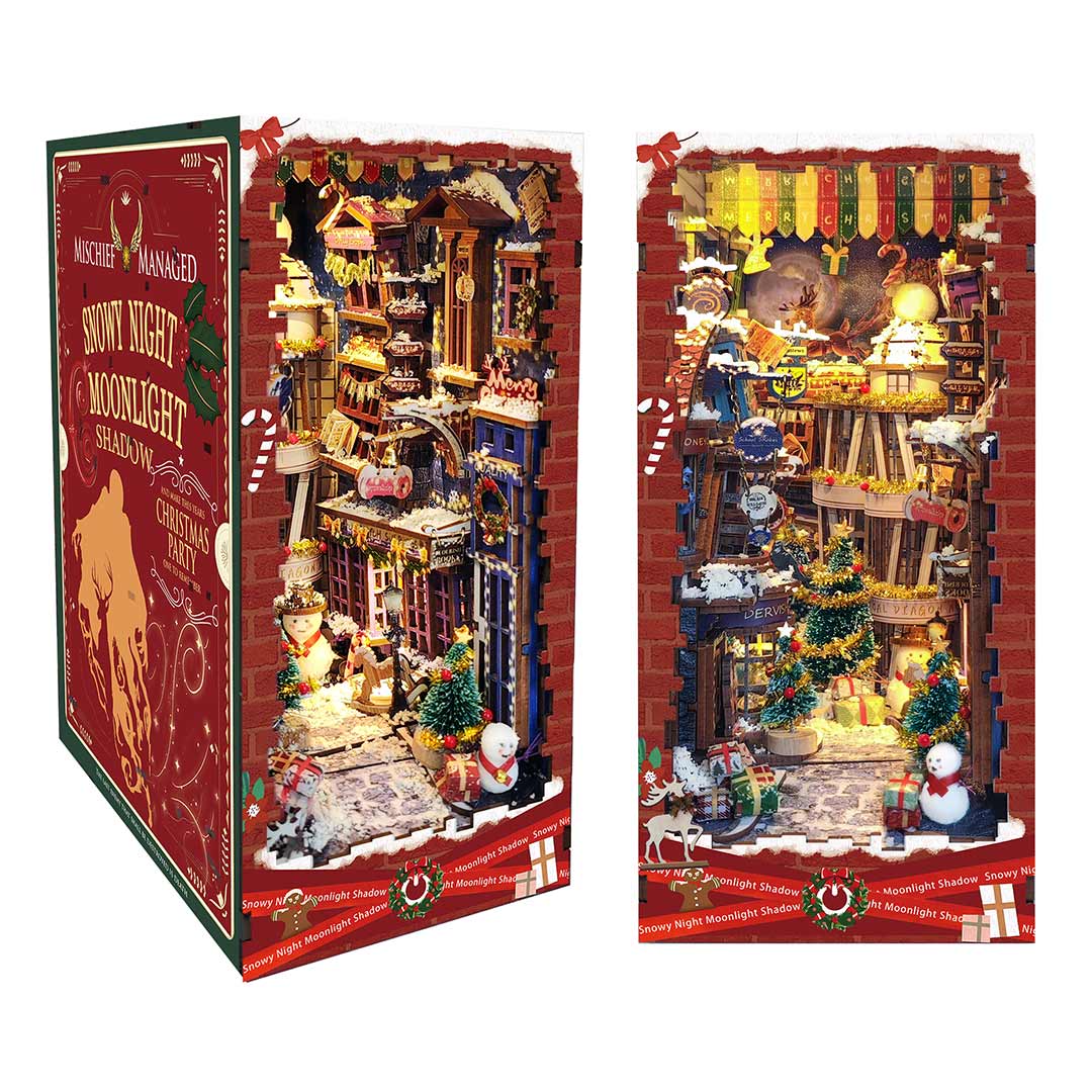 Merry Christmas Diagon Alley DIY Book Nook Shelf