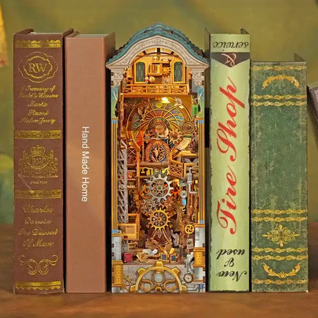 Clock Tower – Tonecheer DIY Book Nook Kit
