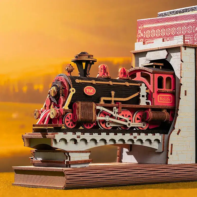 Century Train – DIY Book Nook Kit