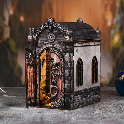 DIY Dragon Wing Book Nook – Dragons Treasure Labyrinth