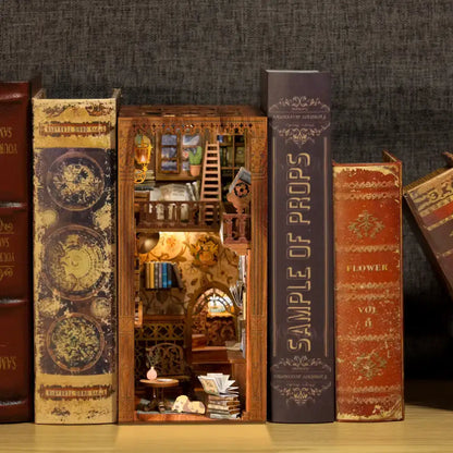 Book Nook Kit Eternal Bookstore