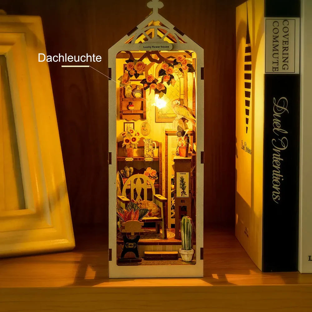 Lucky Flower House – DIY Book Nook Kit