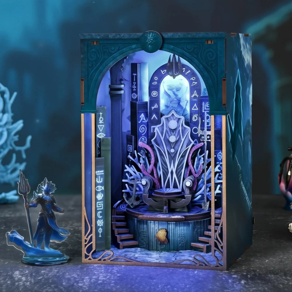 Book Nook – Throne of Aqua