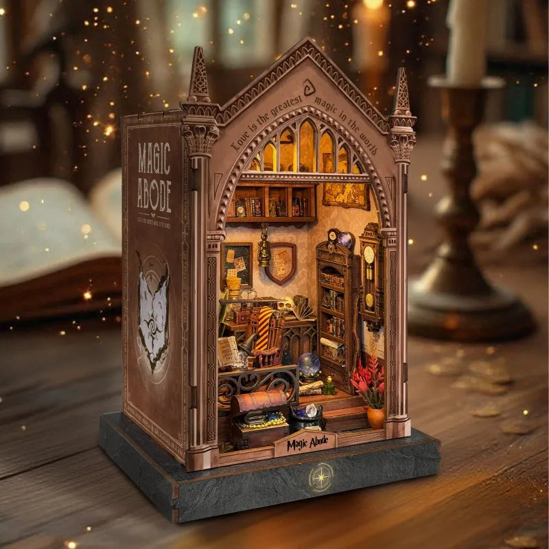 Book Nook – Magic Abode
