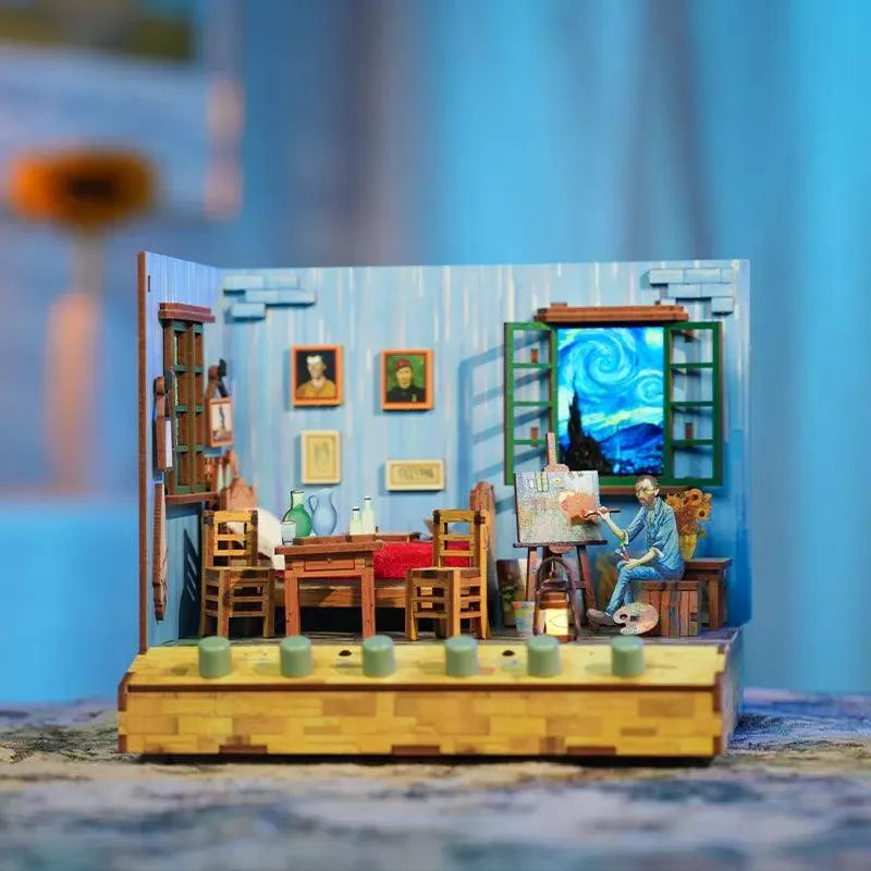 Vincent’s Bedroom – DIY Book Nook Kit